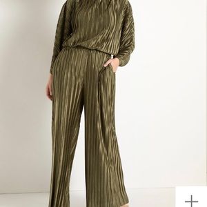 Wide leg plisse pants set